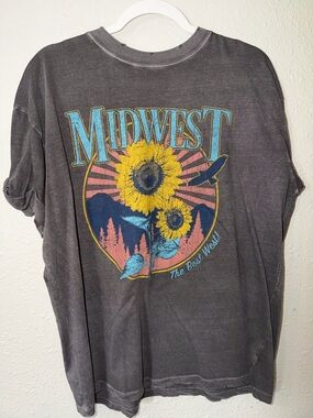 Midwest Sunflower Graphic Tee - Charcoal